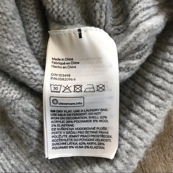 H&M Pearl Accent Wool Blend Gray Pullover Sweater Dressy Modern Preppy - Picture 11 of 11